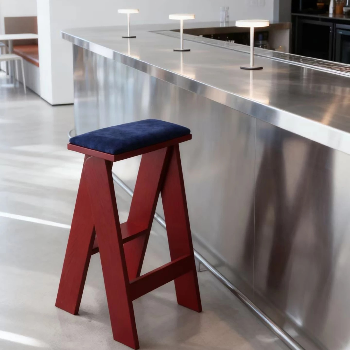 Nowoczesny składany stołek bar – Commercial Kitchen Designer recenzja i cena