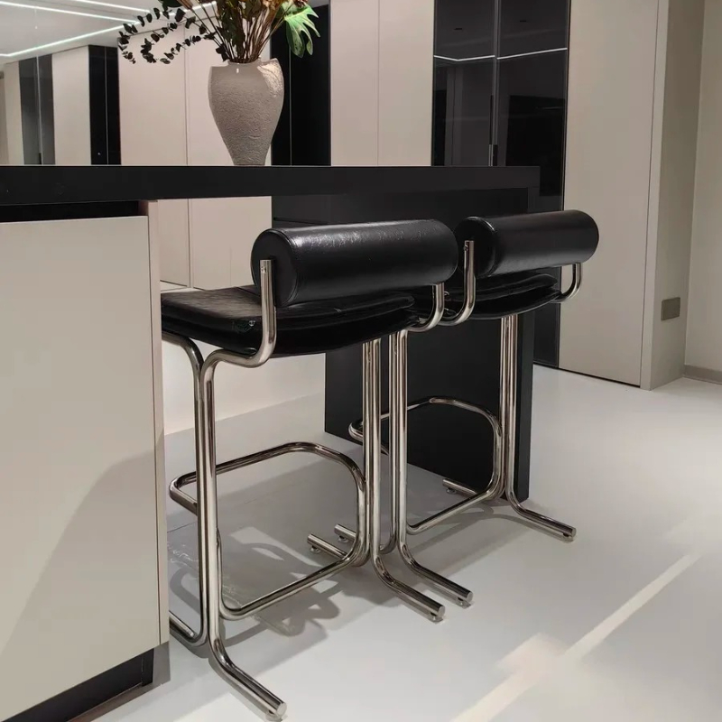 Stołek barowy inspirowany Bauh – Commercial Kitchen Designer recenzja i cena